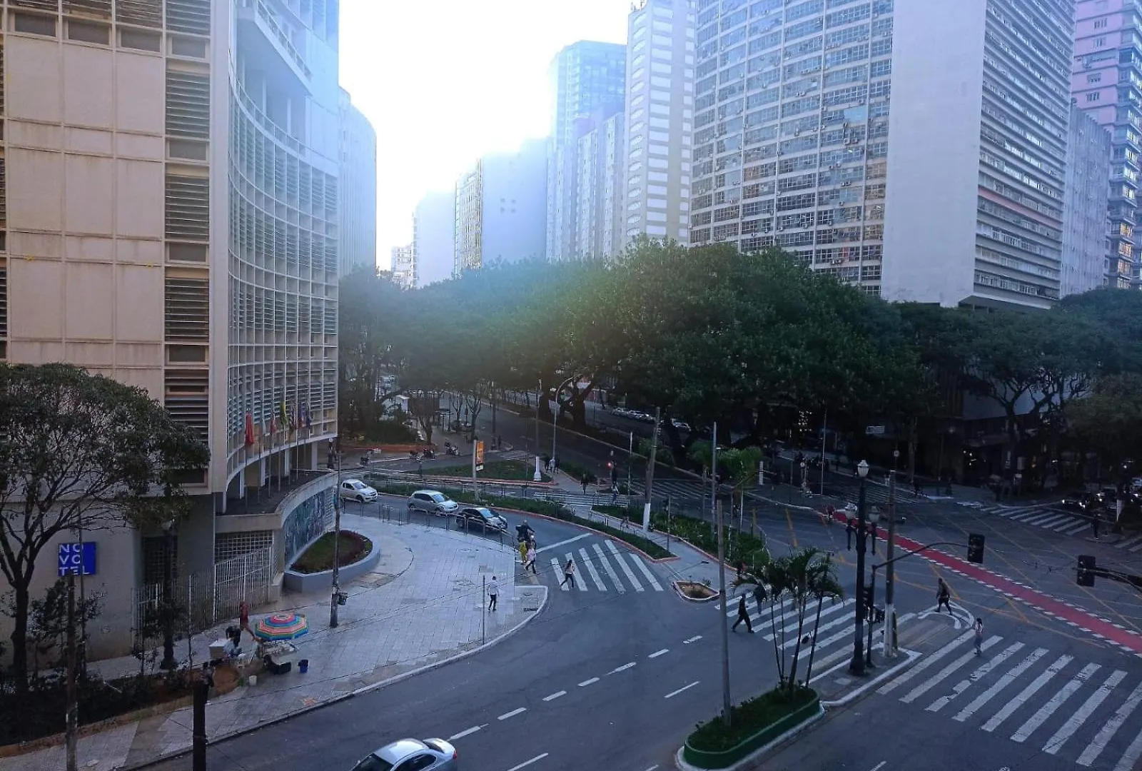 Apto Com Wifi, Piscina, Academia No Coracao De Sao Paulo Apartment Brazil